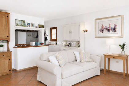 Apartment for sale in Benahavís, Málaga. 