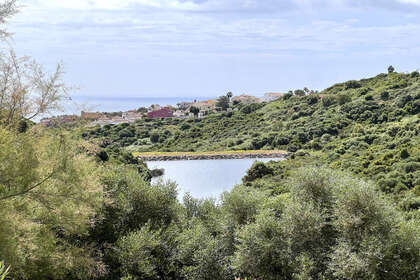 Apartment for sale in Alcaidesa, Línea de la Concepción (La), Cádiz. 