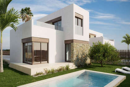 Cluster house for sale in Finestrat, Alicante. 