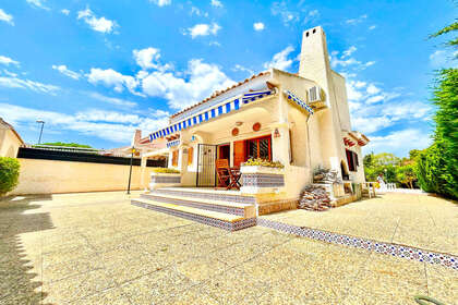 Klynge huse til salg i Zenia, La, Alicante. 