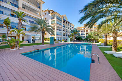Apartment for sale in Guardamar del Segura, Alicante. 