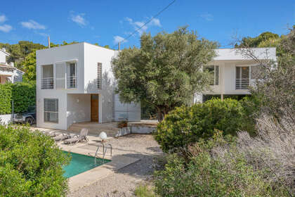 Cluster house for sale in Moraira, Alicante. 