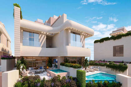 Cluster house for sale in Marbella, Málaga. 