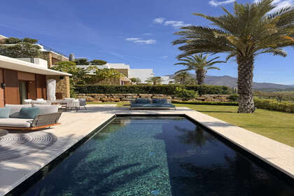 Apartment for sale in Casares, Málaga. 