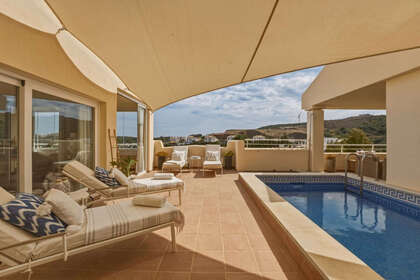 Penthouse for sale in Cerros Del Lago, Marbella, Málaga. 