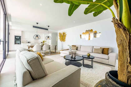 Apartment for sale in Fuengirola, Málaga. 
