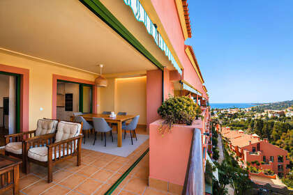 Penthouse for sale in Torreblanca, Fuengirola, Málaga. 