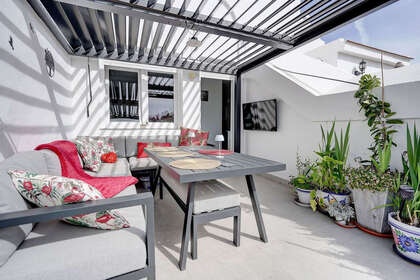 House for sale in Las Chapas, Málaga. 