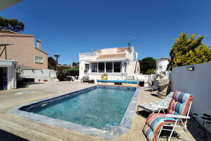 Cluster house for sale in Torremendo, Orihuela, Alicante. 