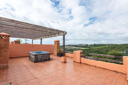 Apartment for sale in Casares, Málaga. 