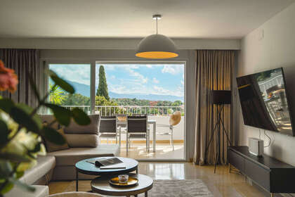Apartment for sale in Nueva andalucia, Málaga. 