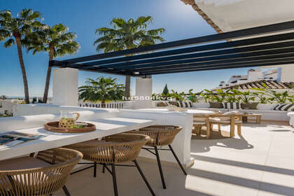 Apartment for sale in Nueva andalucia, Málaga. 