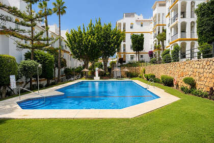 Apartment for sale in Atalaya, La, Málaga. 
