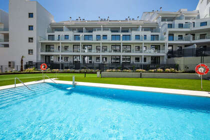 Apartment for sale in Torreblanca, Fuengirola, Málaga. 