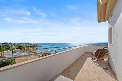 Apartment for sale in Puerto Banús, Málaga. 