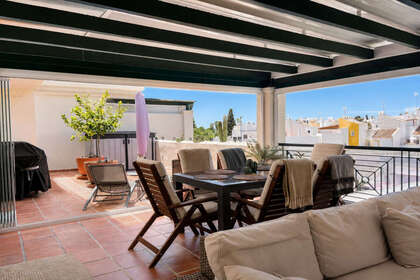 Penthouse for sale in Nueva andalucia, Málaga. 