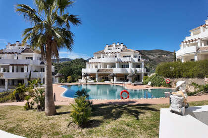 Apartment for sale in Nueva andalucia, Málaga. 