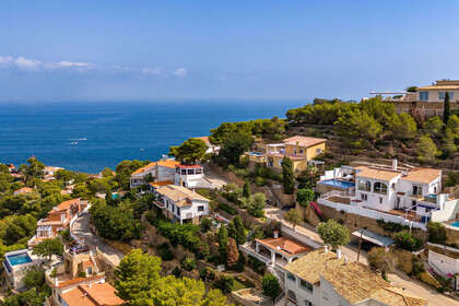 Cluster house for sale in Dénia, Alicante. 