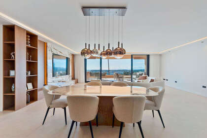 Apartment for sale in Nueva andalucia, Málaga. 