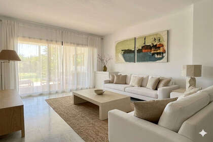 Apartment for sale in Sotogrande, Cádiz. 