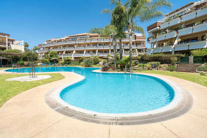 Penthouse for sale in Riviera Del Sol, Marbella, Málaga. 