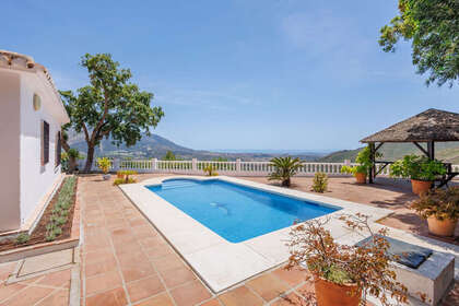 Cluster house for sale in Coín, Málaga. 