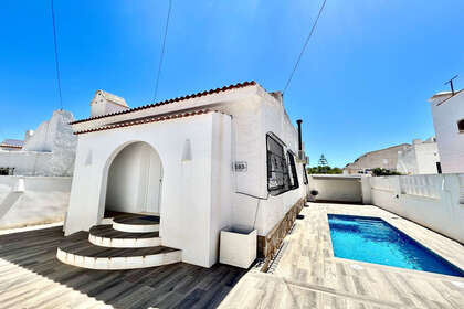 Cluster house for sale in Orihuela-Costa, Alicante. 