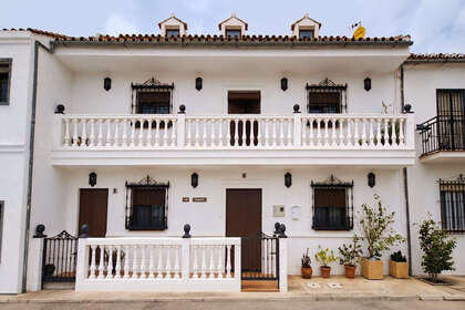 House for sale in Ronda, Málaga. 