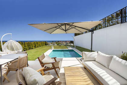 House for sale in Estepona, Málaga. 