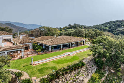 Cluster house for sale in Ojén, Málaga. 
