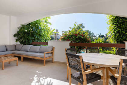 Apartment for sale in Nueva andalucia, Málaga. 