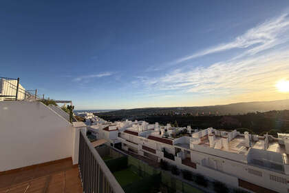 Apprt dernier Etage vendre en Casares, Málaga. 