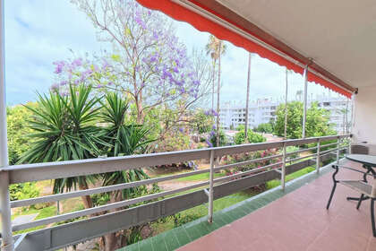 Apartment for sale in La Carihuela, Torremolinos, Málaga. 