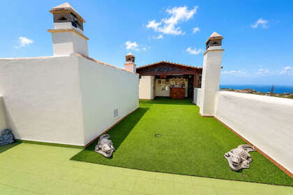 Apartment for sale in Benalmádena, Málaga. 