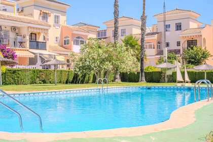 House for sale in Orihuela-Costa, Alicante. 
