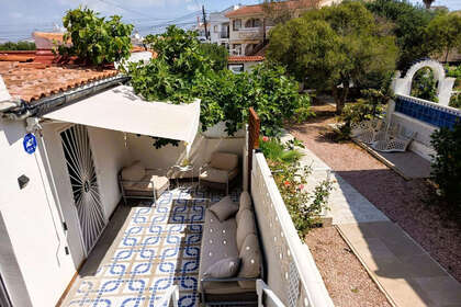 Cluster house for sale in La Siesta, Torrevieja, Alicante. 