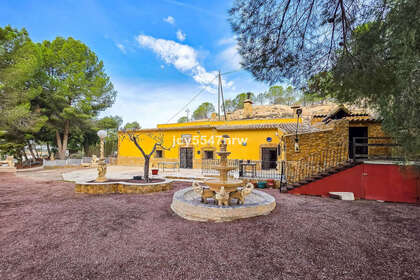 Cluster house for sale in Pinoso, Alicante. 