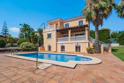 Cluster house for sale in Coín, Málaga. 
