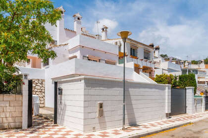 House for sale in Torremuelle, Benalmádena, Málaga. 