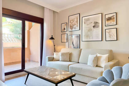Apartment for sale in Benahavís, Málaga. 