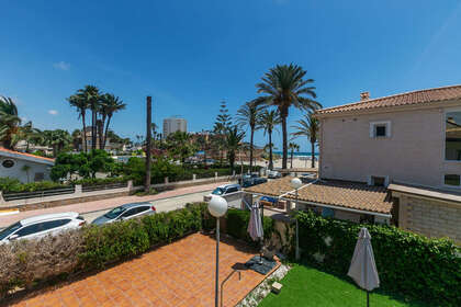 Cluster house for sale in Orihuela-Costa, Alicante. 