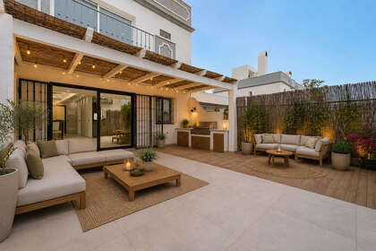 House for sale in Estepona, Málaga. 