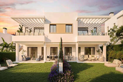 House for sale in Estepona, Málaga. 