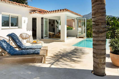 Cluster house for sale in Nueva Andalucía, Marbella, Málaga. 