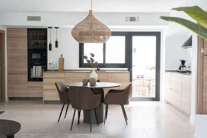 Apartment for sale in Nueva andalucia, Málaga. 