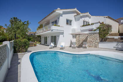 Cluster house for sale in Riviera Del Sol, Marbella, Málaga. 
