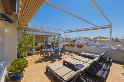 Penthouse for sale in La Carihuela, Torremolinos, Málaga. 