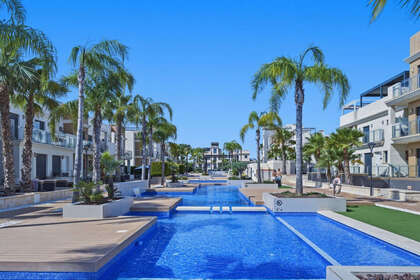 Apartment for sale in Zenia, La, Alicante. 
