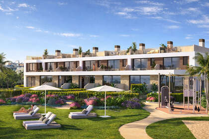 Chalet Adosado venta en Campello (el), Alicante. 