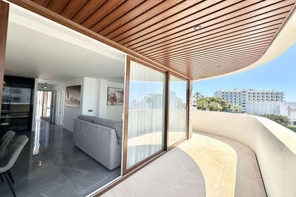 Apartment for sale in Benalmádena, Málaga. 